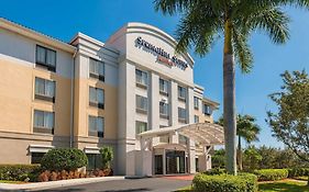 Springhill Suites By Marriott Fort Myers Airport Exterior photo