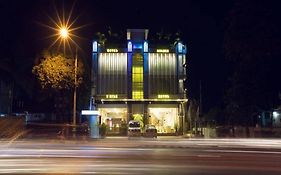 Royal Golden 9 Miles Hotel Rangoon Exterior photo