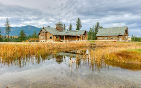 The Lodge At Trout Creek Bed And Breakfast Exterior photo