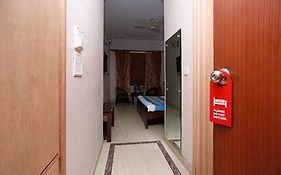 Oyo Rooms Delhi Maharani Bagh New Delhi Exterior photo