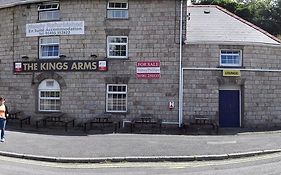 Kings Arms Guest House Ebbw Vale Exterior photo