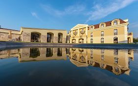 Hotel Cardinal Alba Iulia Exterior photo