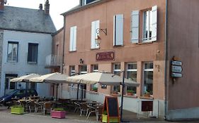 Le Lion D'Or Hotel Ouroux-en-Morvan Exterior photo