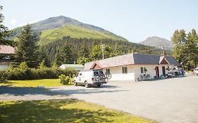 Trailhead Lodging Motel Seward Exterior photo