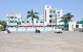 Hotel Krishna Junagadh Exterior photo