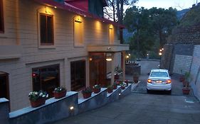 Forest Ville Hotel & Resort Kasauli Exterior photo