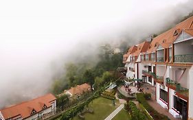 Kasauli Resort By Piccadily Exterior photo