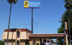 Ambassador Inn Fresno Exterior photo