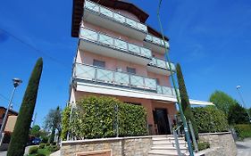 Hotel Clarin 14 By Dori Peschiera del Garda Exterior photo