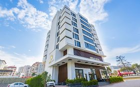 Aselia Hotel Trabzon Exterior photo