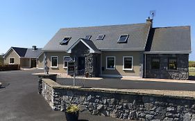 O'Learys Lodge Doolin Exterior photo