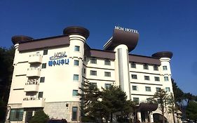 MGM Hotel Gangneung Exterior photo