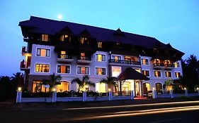 Oyo 1079 Ashirwad Heritage Resort Kumarakom Exterior photo