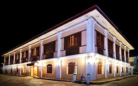 Hotel Felicidad Vigan Exterior photo