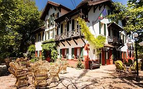 Residenza D'Epoca Albergo Quattro Fontane Venetië-Lido Exterior photo