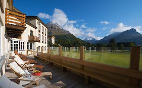 Maloja Club House Hotel Exterior photo