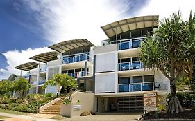 Aqua Promenade Beachfront Apartments Sunshine Coast Exterior photo