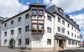 Hotel Trapp Rüdesheim am Rhein Exterior photo