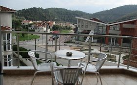 Kyknos De Luxe Suites&Rooms Kastoria Exterior photo