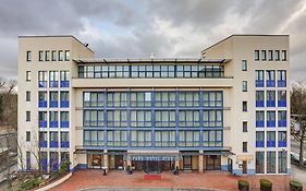 Centro Park Hotel Berlin-Neukölln Exterior photo