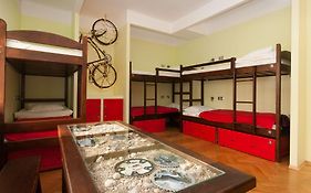 Hostel Helvetia - Private Rooms In City Center And Old Town Warschau Exterior photo