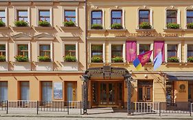 Swiss Hotel Lviv Exterior photo