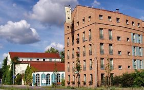 Albergo Hotel Schönefeld Exterior photo