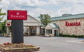 Ramada By Wyndham State College Hotel & Conference Center Exterior photo