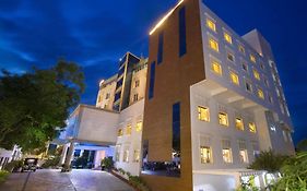 Hotel Atithi Puducherry Exterior photo