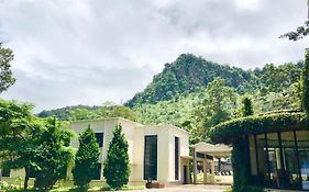 Taunggyi Hotel Exterior photo