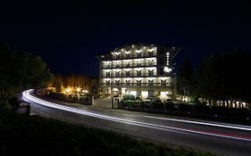 Hotel Helen Bacău Exterior photo