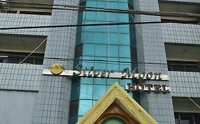 Silver Moon Hotel Rangoon Exterior photo