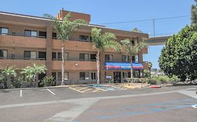 Motel 6 San Diego - Mission Valley Exterior photo