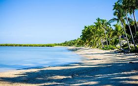 First Landing Beach Resort & Villas Lautoka Exterior photo