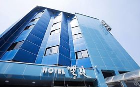 Elin Hotel Jeju Exterior photo