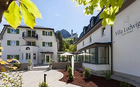 Villa Ludwig Suite Hotel Hohenschwangau Exterior photo
