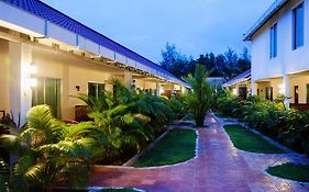 Spayhiti Hotel Sihanoukville Exterior photo