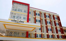 Nida Rooms Water Front Batam Exterior photo