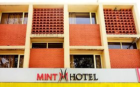 Mint Hotel Chandīgarh Exterior photo