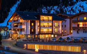 Alpinhotel Monte Superior - Silvretta Card Premium Betrieb Galtür Exterior photo