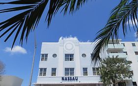 Nassau Suite Hotel Miami Beach Exterior photo