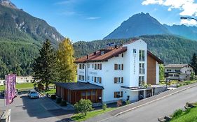 Hotel Garni Panorama Scuol Exterior photo