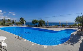 Kardamili Beach Hotel Exterior photo