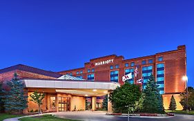 Cleveland Marriott East Hotel Warrensville Heights Exterior photo