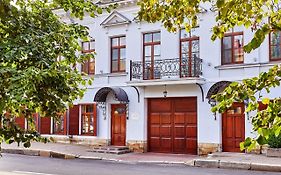 Alexander House Hotel Sint-Petersburg Exterior photo