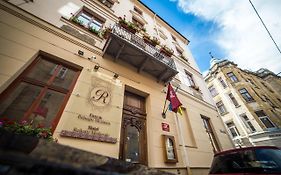 Reikartz Medievale Lviv Hotel Exterior photo