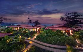 Niraamaya Wellness Retreats Backwaters And Beyond Kumarakom Hotel Exterior photo