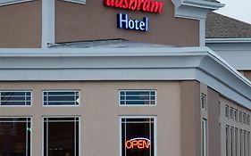 Aashram Hotel By Niagara River Niagarawatervallen Exterior photo