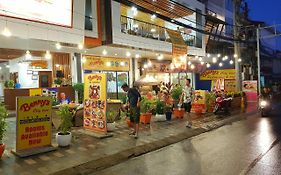 Benny'S City Hotel Sihanoukville Exterior photo