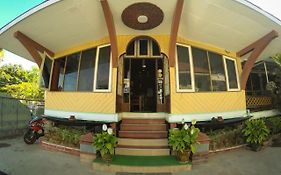 Nanda Wunn Hotel Nyaung Shwe Exterior photo